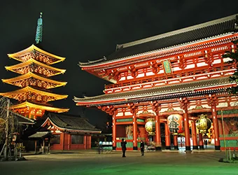 A night capture of the Sensoji temple.