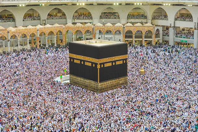 Crowds around the Kaaba in the Great Mosque of Mecca.